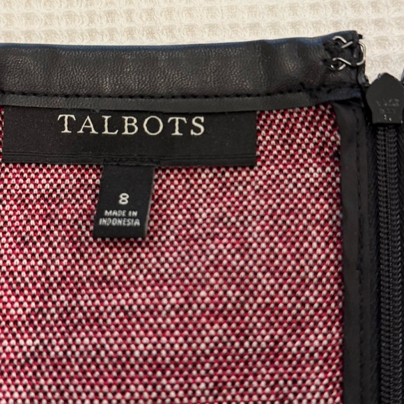 Talbots - Women’s Pencil Mini Skirt in Black/Red/Ivory - 8 - Picture 5 of 6